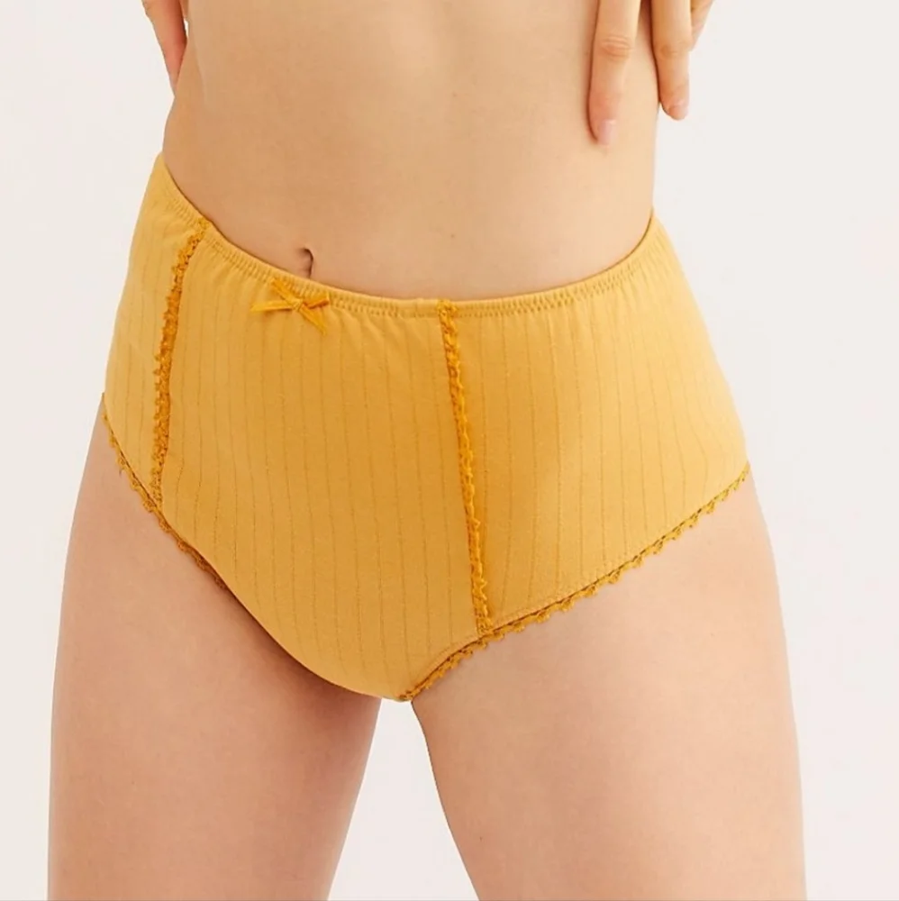 New spell designs Lana organic cotton bloomers panty sunflower yellow XS saffron
